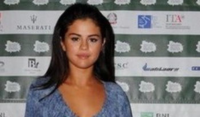 Selena Gomez presenta a Ischia Rudderless