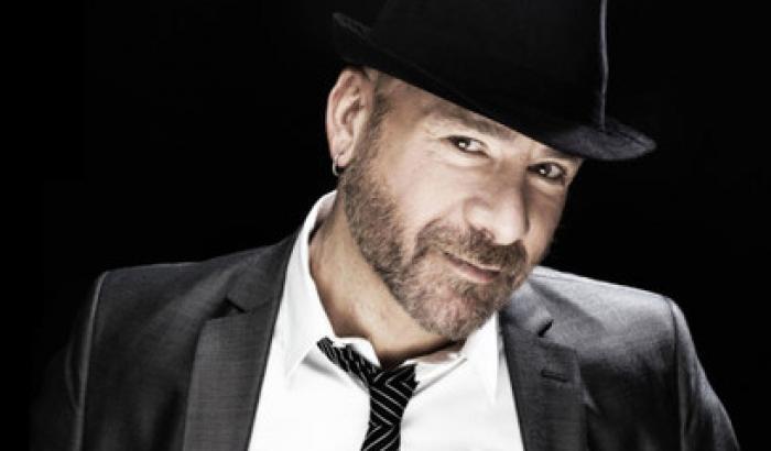 Mario Venuti suona Il ventre della citt&agrave;