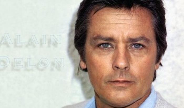 Alain Delon ricoverato d'urgenza a Parigi