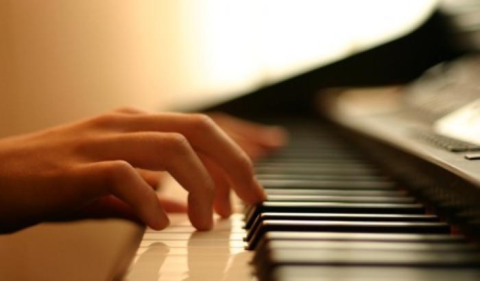 Mafia Capitale, concerto evento dei rom: 'Basta business sulla nostra pelle'