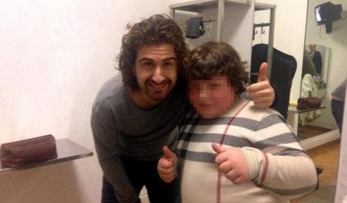 Sanremo, Siani annoia: battute datate e inutili sfott&ograve;