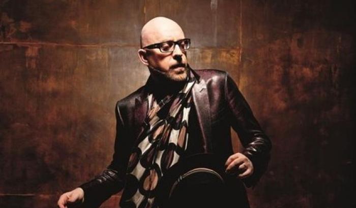 Torna Mario Biondi con un nuovo album, Beyond