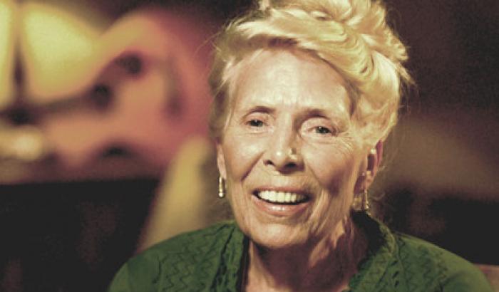 La cantante canadese Joni Mitchell sta meglio, lo dicono i medici