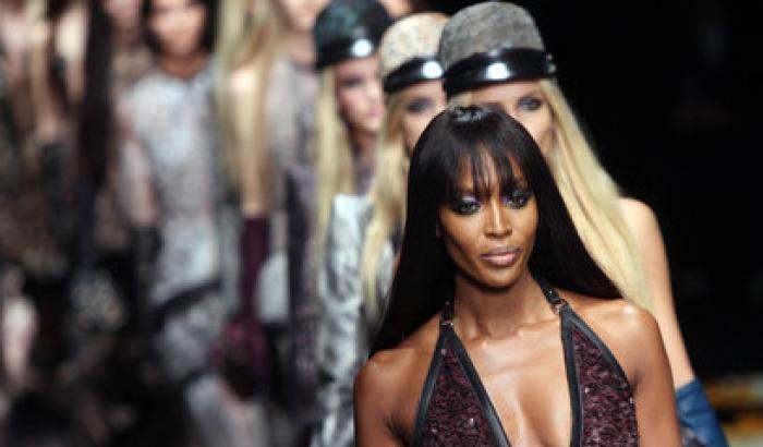 Naomi Campbell, 45 anni e non sentirli