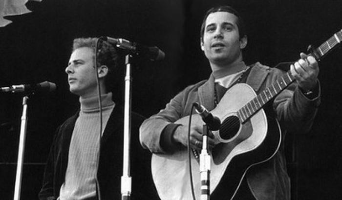 Garfunkel elogia Paul Simon: un mostro con il complesso di Napoleone