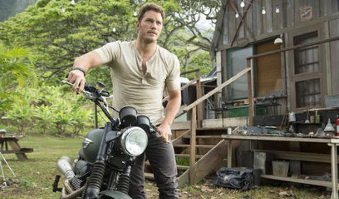 Box Office: Jurassic World domina il weekend in Italia