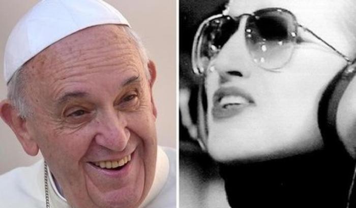 Il Papa cita Mina: il perdono non sia a 'parole, parole'
