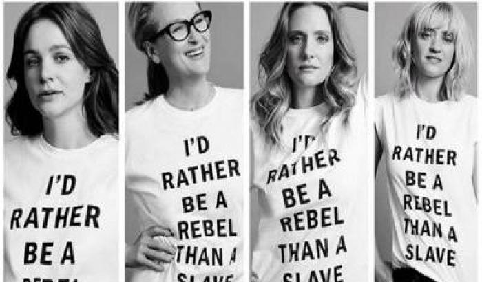 Indossa una t-shirt 'razzista': critiche per Meryl Streep