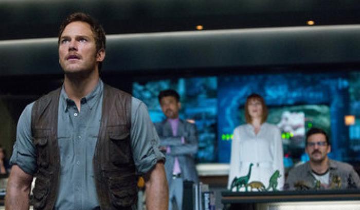 Jurassic World e Batman diventano cinesi