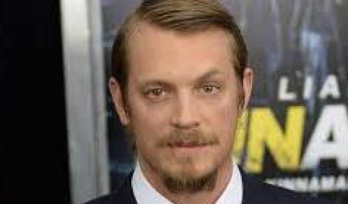 Joel Kinnaman nella stagione 4 di House of Cards