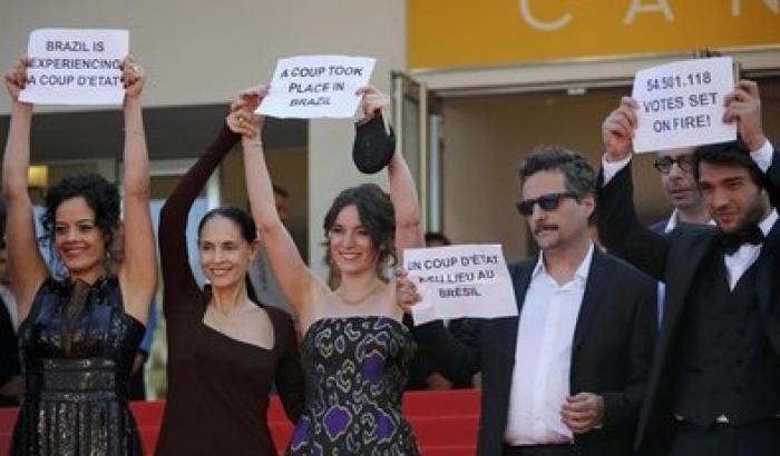 Aquarius, la protesta brasiliana arriva a Cannes