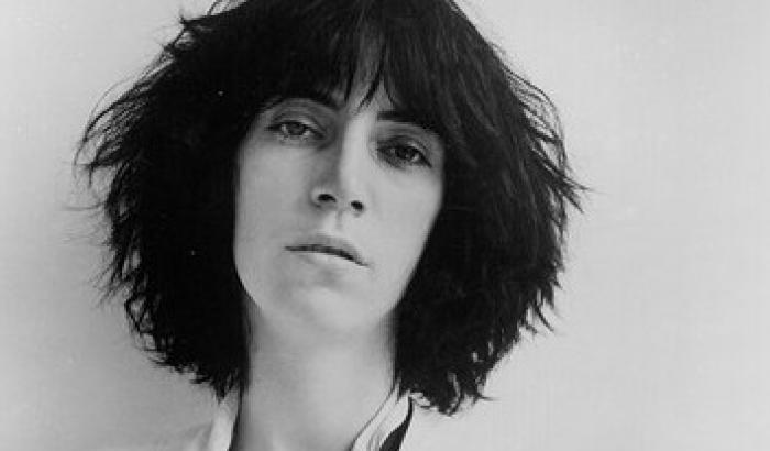 Per il referendum Renzi rottama i cantanti italiani: sì a Patti Smith