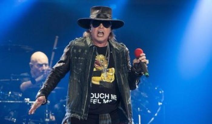 Axl Rose a Google: "Via le foto di quando ero grasso"