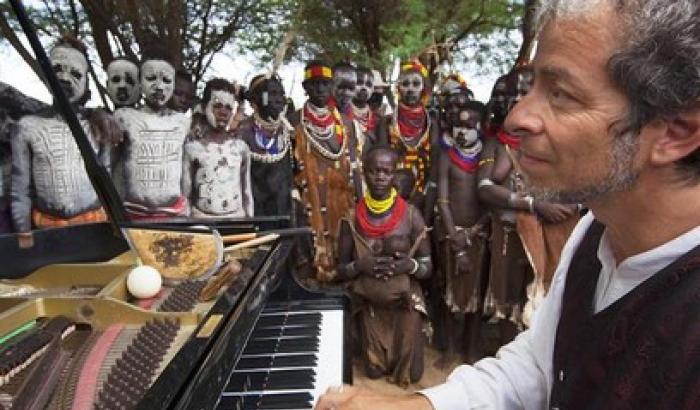 I concerti "umanitari" di Marc Vella: la musica dove serve speranza