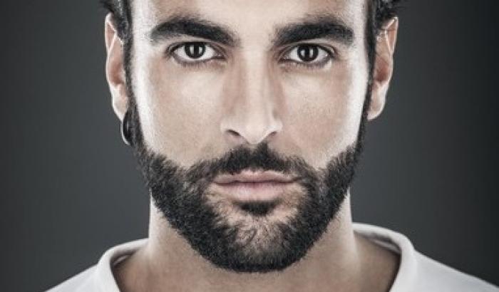 Mengoni conclude la sua "playlist in divenire" con il singolo "Sai Che"