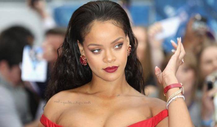 Uragano Maria a Porto Rico: Rihanna chiede spiegazioni a Trump del suo silenzio