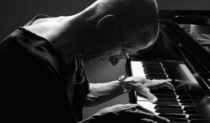 Keith Jarrett: non posso più suonare il piano, smetto