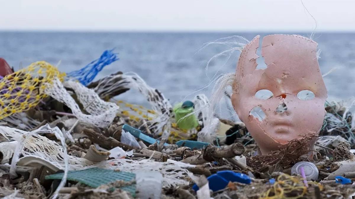 Archeoplastica, ciò che il mare ci restituisce con gli interessi