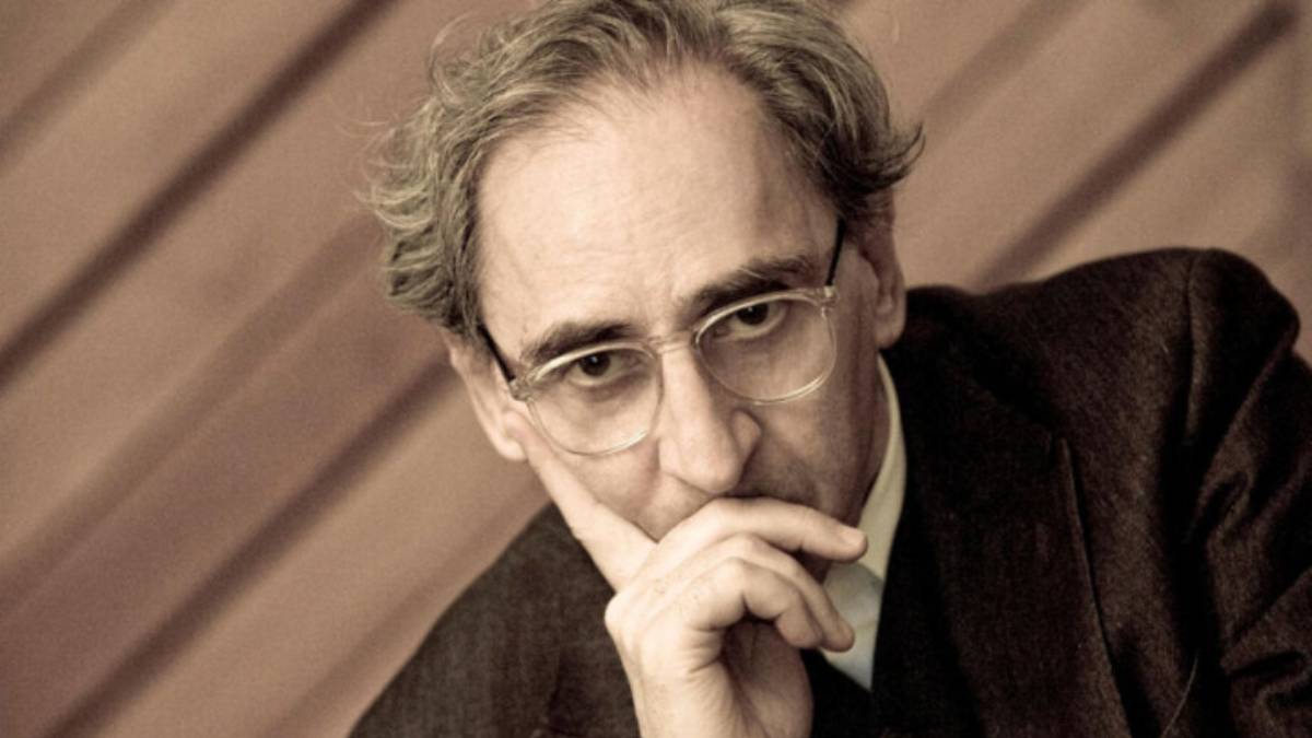 "Franco Battiato. Un'altra vita", un omaggio al maestro siciliano "Franco Battiato. Un'altra vita", un omaggio al maestro siciliano