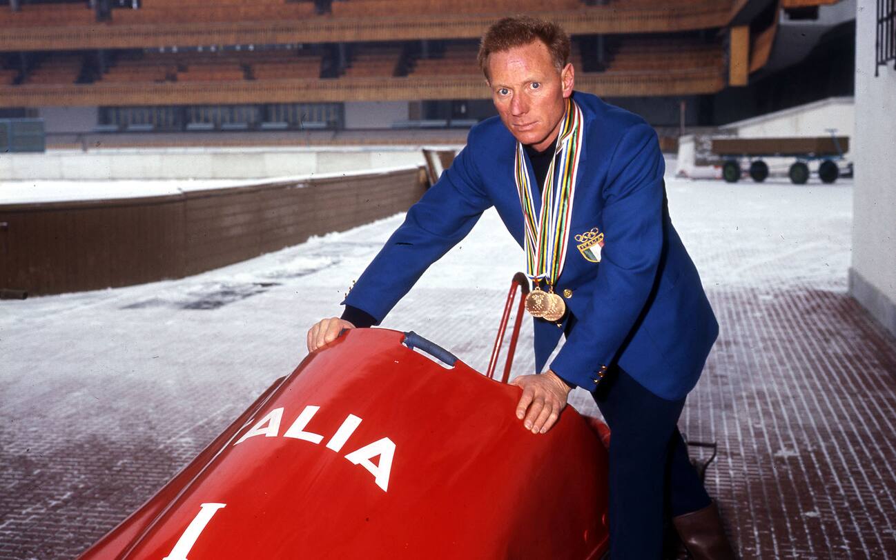 “Il Rosso Volante”, la storia del campione di bob Eugenio Monti