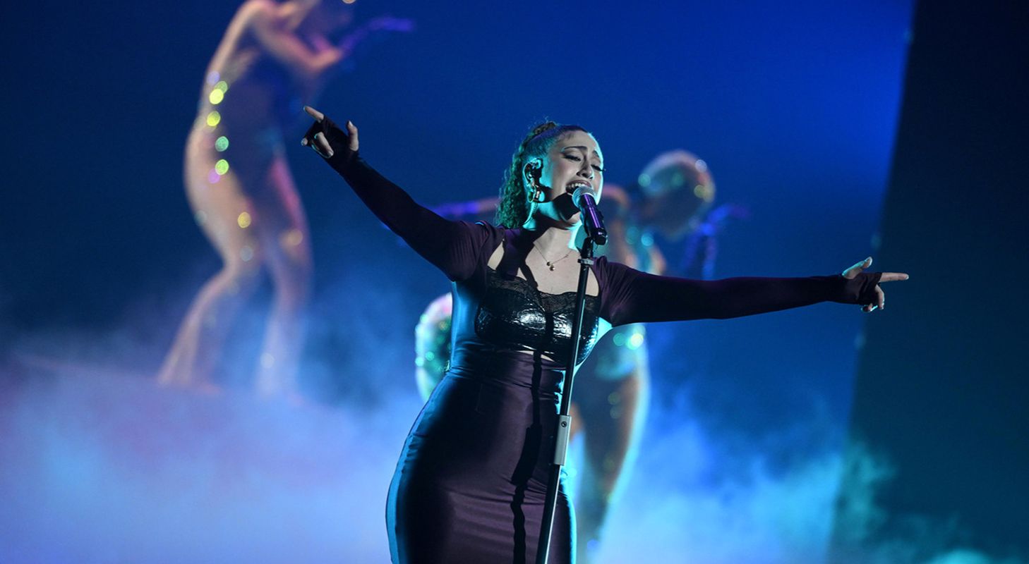 Dalla finale di X Factor al Sicilia Bedda Tour: Delia porta la sua terra nei teatri d’Italia