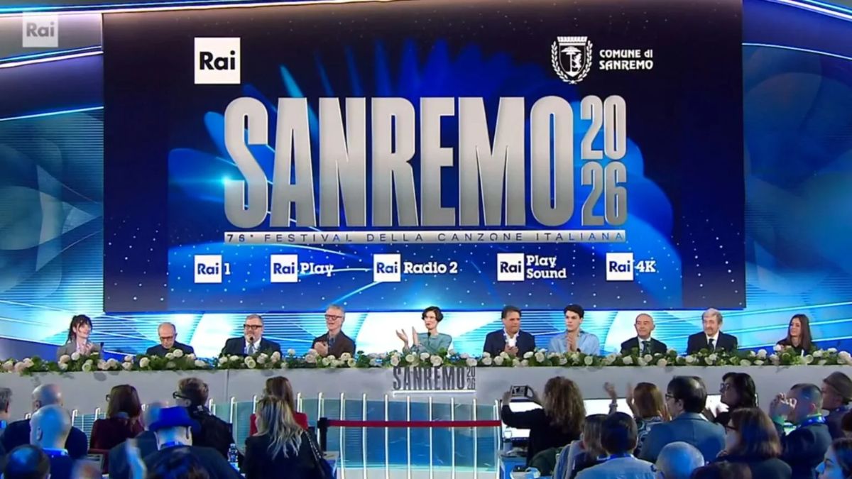 Sanremo_ conferenza Festival di Sanremo 2026, la notte delle cover è una festa di emozioni