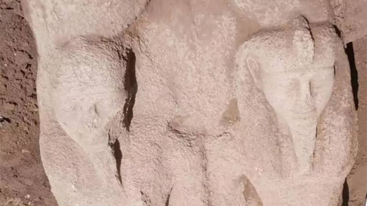 Nel Nord dell'Egitto emerge una statua colossale, probabilmente Ramses II