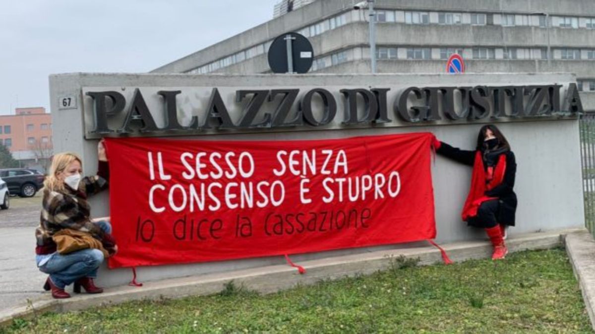 Il Parlamento europeo chiede una legge sullo stupro basata sull'assenza di consenso